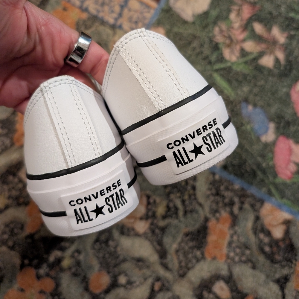 Converse Classic White Low-Top Sneakers - Picture 5 of 5